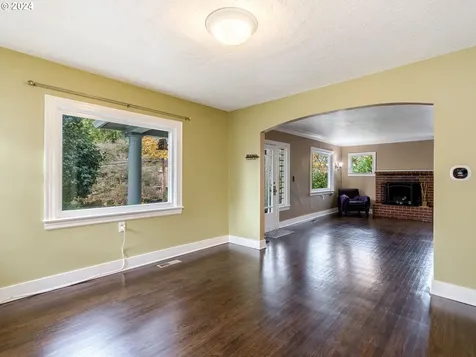 926 NE 67th Avenue Portland OR 97213