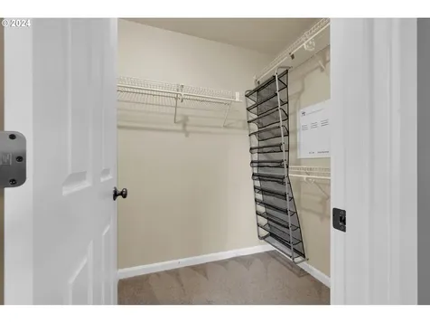 5530 King Arthur Court Eugene OR 97402