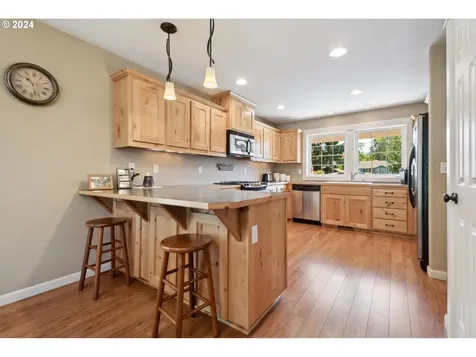 16385 Front Avenue Oregon City OR 97045
