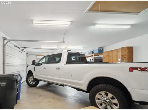 16385 Front Avenue Oregon City OR 97045