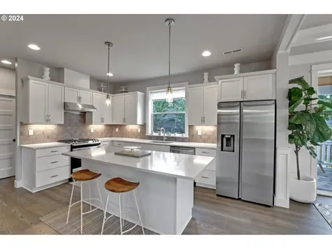 5325 Sw 50th Avenue Portland OR 97221