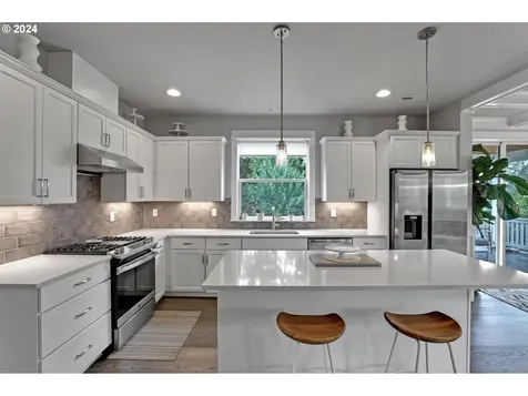 5325 Sw 50th Avenue Portland OR 97221
