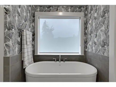 5325 Sw 50th Avenue Portland OR 97221