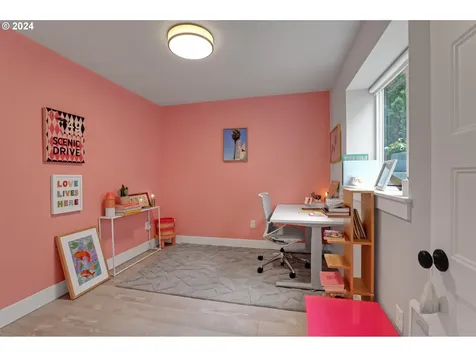 5325 Sw 50th Avenue Portland OR 97221