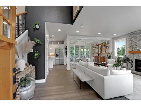 5325 Sw 50th Avenue Portland OR 97221