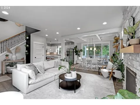 5325 Sw 50th Avenue Portland OR 97221