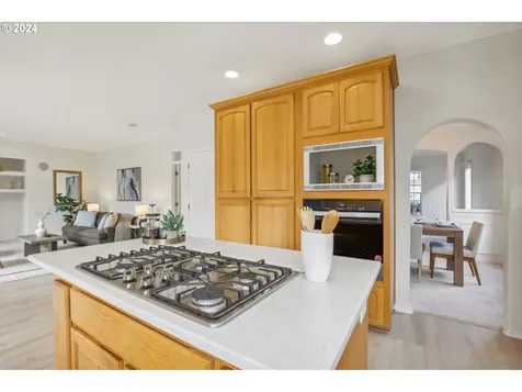 2616 Ne Nova Avenue Hillsboro OR 97124