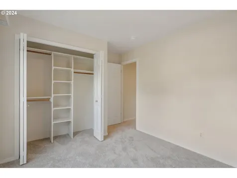 2616 Ne Nova Avenue Hillsboro OR 97124
