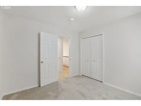 2616 Ne Nova Avenue Hillsboro OR 97124
