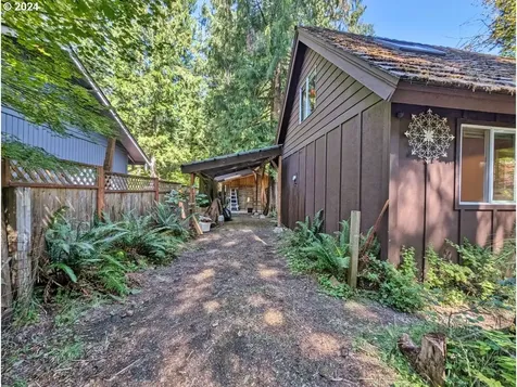 64863 E Lupine Drive Rhododendron OR 97049