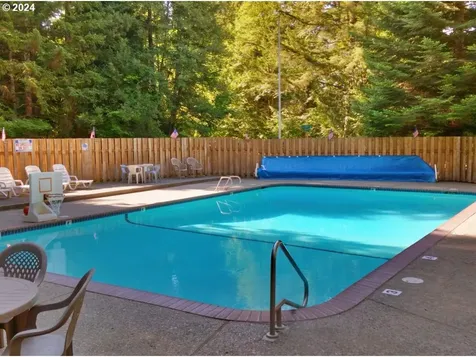 64863 E Lupine Drive Rhododendron OR 97049