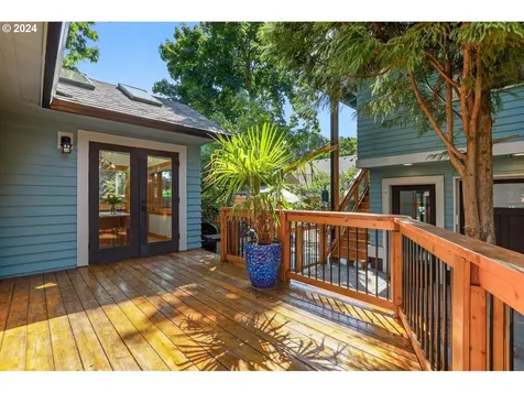 7105 Se 22nd Avenue Portland OR 97202