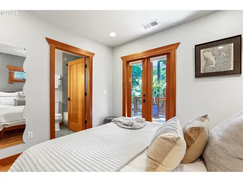 7105 Se 22nd Avenue Portland OR 97202