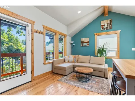 7105 Se 22nd Avenue Portland OR 97202