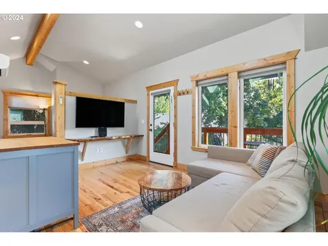 7105 Se 22nd Avenue Portland OR 97202
