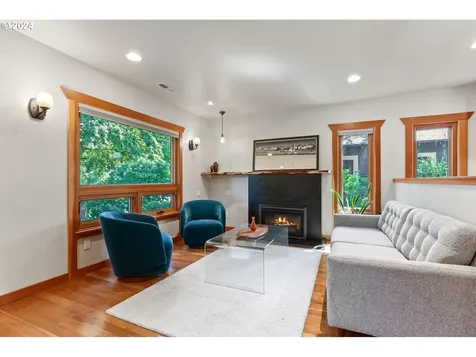 7105 Se 22nd Avenue Portland OR 97202