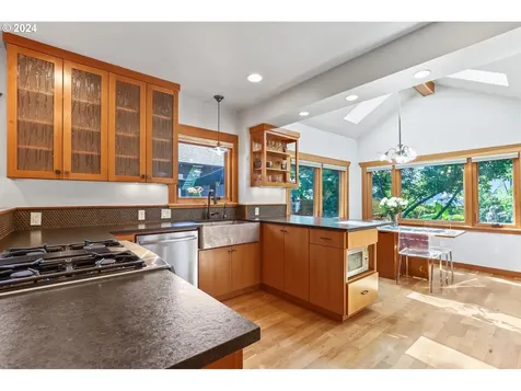 7105 Se 22nd Avenue Portland OR 97202