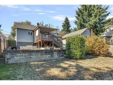 362 SW Oak Street Willamina OR 97396