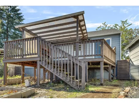 362 SW Oak Street Willamina OR 97396