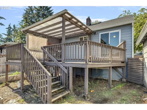 362 SW Oak Street Willamina OR 97396
