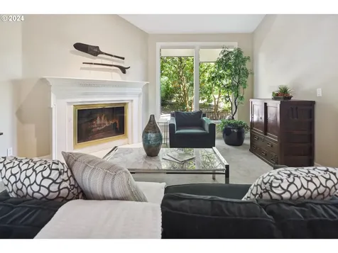 18034 Skyland Circle Lake Oswego OR 97034