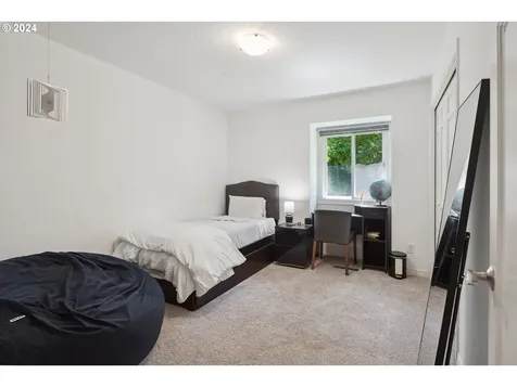 18034 Skyland Circle Lake Oswego OR 97034