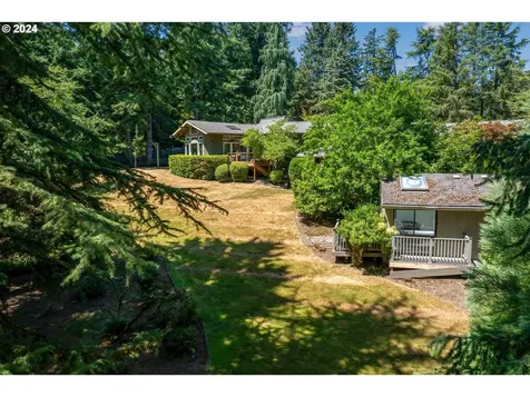18034 Skyland Circle Lake Oswego OR 97034