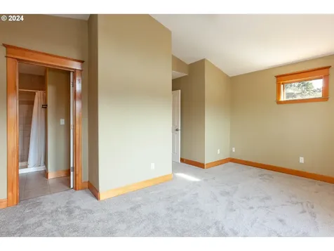 427 Maxs Place Hood River OR 97031