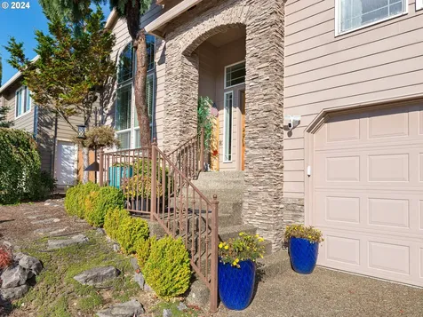 15341 SE Knapp Drive Portland OR 97236