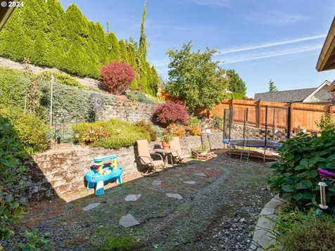15341 SE Knapp Drive Portland OR 97236