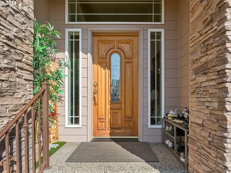 15341 SE Knapp Drive Portland OR 97236