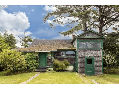 19045 Alder Street Rockaway Beach OR 97136