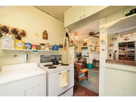 19045 Alder Street Rockaway Beach OR 97136