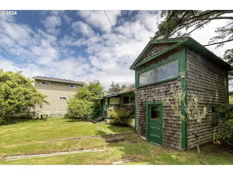 19045 Alder Street Rockaway Beach OR 97136