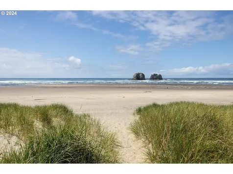 19045 Alder Street Rockaway Beach OR 97136