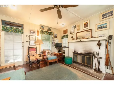 19045 Alder Street Rockaway Beach OR 97136