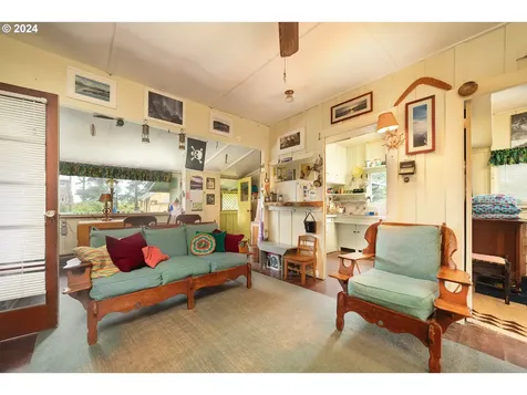 19045 Alder Street Rockaway Beach OR 97136