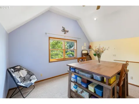 440 Sherman Court Hood River OR 97031
