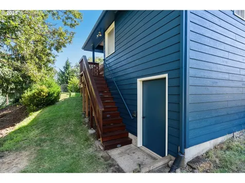 440 Sherman Court Hood River OR 97031