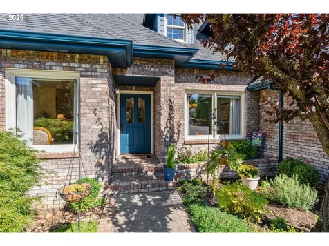 440 Sherman Court Hood River OR 97031