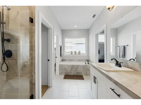 1642 S 50th Place Ridgefield WA 98642