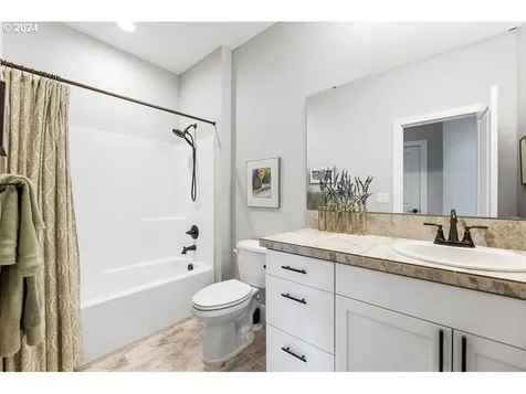 1642 S 50th Place Ridgefield WA 98642