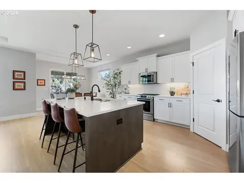 1642 S 50th Place Ridgefield WA 98642