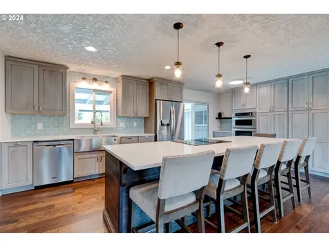 2803 Terry Avenue Longview WA 98632