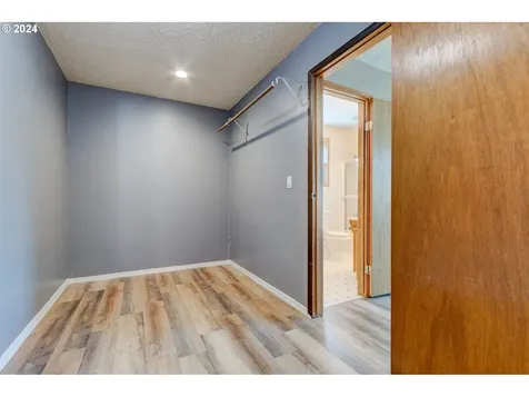 2803 Terry Avenue Longview WA 98632