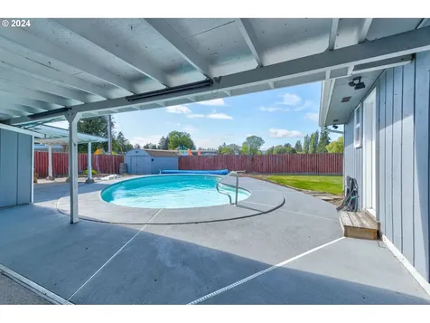 2803 Terry Avenue Longview WA 98632