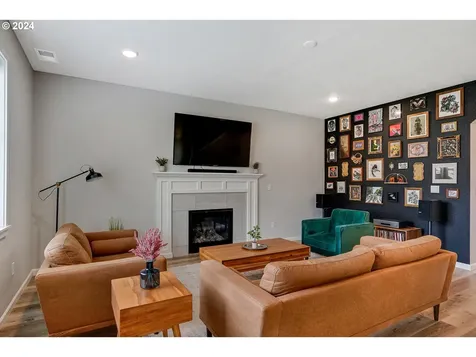 7182 Se Sarah Drive Adair Village OR 97330