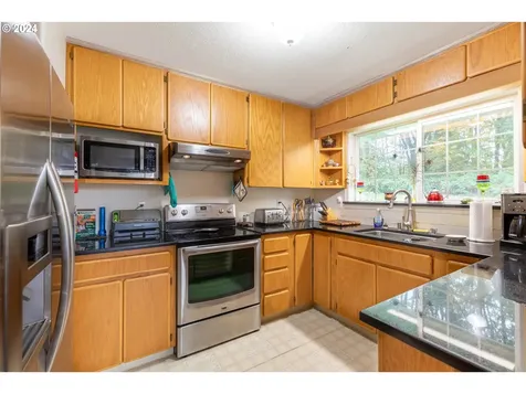 241 Washburn Road Kelso WA 98626