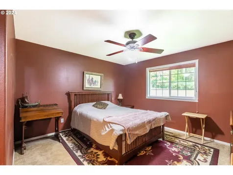 241 Washburn Road Kelso WA 98626