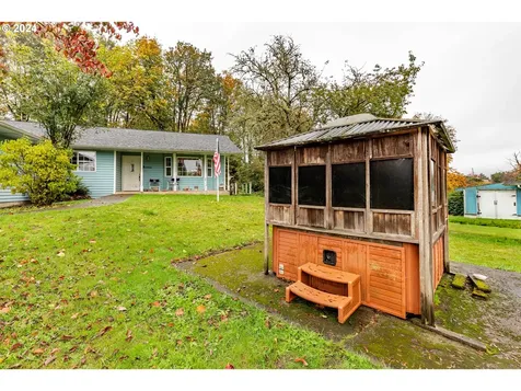 241 Washburn Road Kelso WA 98626